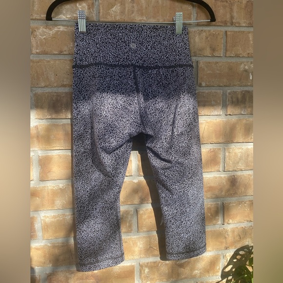 Lululemon Wunder Under Hi-Rise Tight 17" Crackle Jaquard Black White Size 4 - Picture 6 of 8